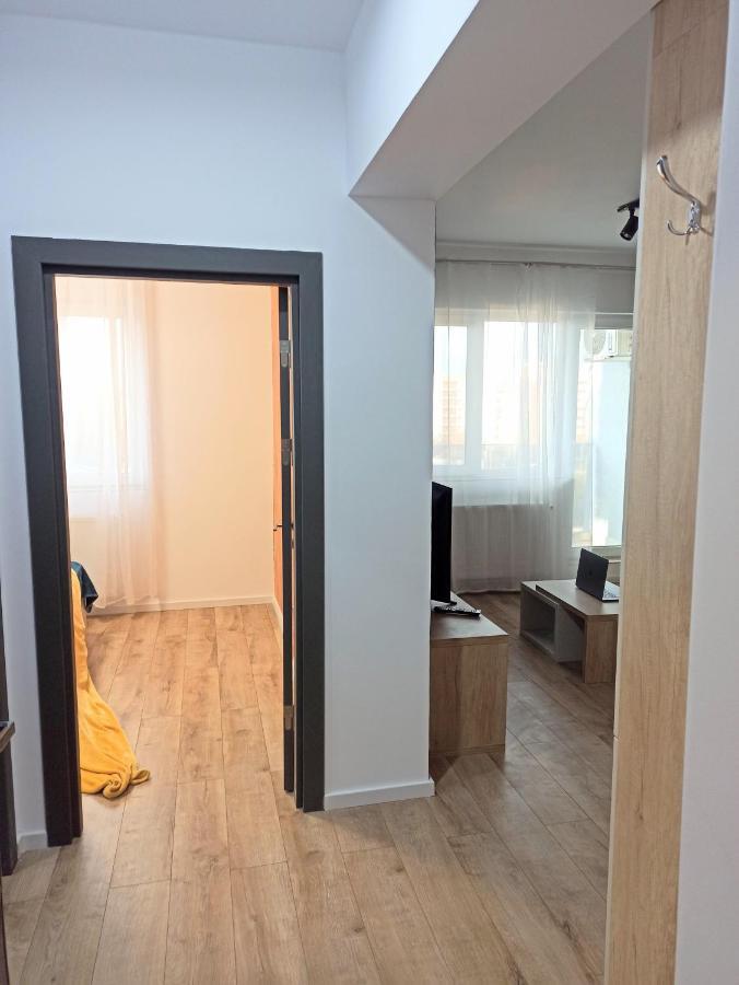 Stylish, Modern 2 Rooms Flat With River View, Near Presidential Palace Bucareste Exterior foto