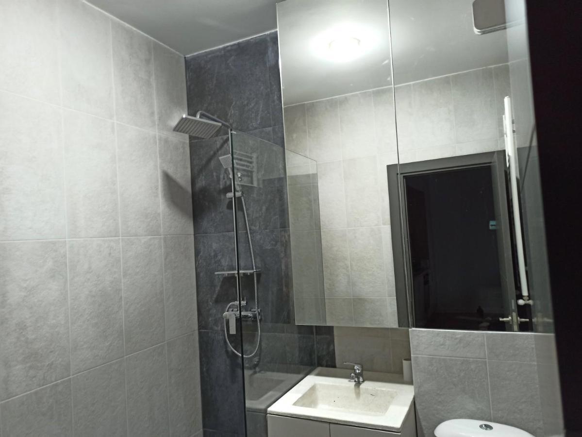 Stylish, Modern 2 Rooms Flat With River View, Near Presidential Palace Bucareste Exterior foto